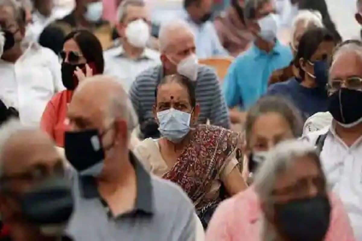 Maharashtra Mulling To Remove Mandatory Face Mask Rule: Is It Time To Drop Mask?